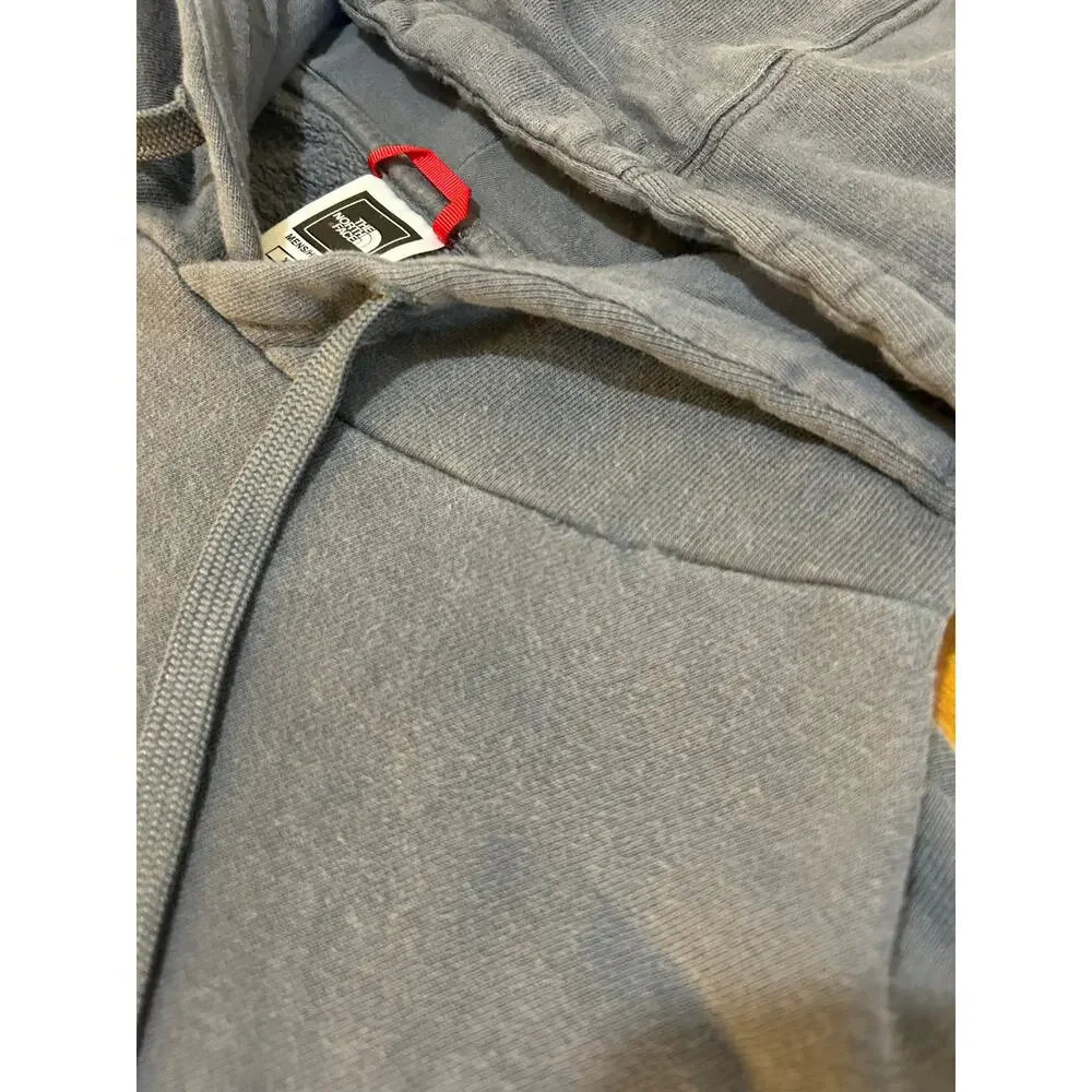 Gray The North Face Half Dome Logo Hoodie Sweatshirt | MENDED - (Men's XL)‎
